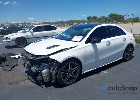 2019 Mercedes-Benz A 220 from USA, damaged, VIN WDD3G4EB1KW012903